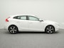 Volvo V40 2.0 T4 190 PK Business Sport | LED | Climate Control | Navigatie | Cruise Control | Bluetooth | Stoelverwarming | Elektrisch Inklapbare Spiegels | 18" |