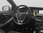 Volvo V40 2.0 T4 190 PK Business Sport | LED | Climate Control | Navigatie | Cruise Control | Bluetooth | Stoelverwarming | Elektrisch Inklapbare Spiegels | 18" |