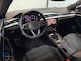 Volkswagen Arteon Shooting Brake 2.0 TSI R-Line | Trekhaak IQ.Light Camera ACC CarPlay Stoelver. v + a