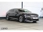 Volkswagen Arteon Shooting Brake 2.0 TSI R-Line | Trekhaak IQ.Light Camera ACC CarPlay Stoelver. v + a