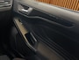 Ford Focus Wagon 1.0 EcoBoost Hybrid ST Line X | Panorama dak | Adapt. Cruise | B&O | Apple Carplay | AGR-Stoelen | Stoel-stuurverw. | 17''