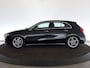 Mercedes-Benz A-klasse 180 Premium Plus AMG AUTOMAAT | PANORAMADAK | NAVIGATIE | SFEERVERLICHTING |