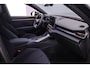 CUPRA Terramar Business 1.5 TSI eHybrid 204pk DSG Automaat Trekhaak, Panoramadak, Adaptive cruise control, Achteruitrijcamera, Elektrische achterklep, Stuurwiel verwarmd