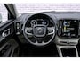 Volvo XC40 1.5 T4 Recharge Inscription | Adaptieve cruise control | Stoel/stuurverwarming | Parkeer sensoren voor en achter | Climate control | Parkeer camera |