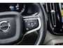 Volvo XC40 1.5 T4 Recharge Inscription | Adaptieve cruise control | Stoel/stuurverwarming | Parkeer sensoren voor en achter | Climate control | Parkeer camera |