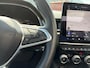 Renault Captur 1.3 mild hybrid 160 iconic / Lederen bekleding / Glazen schuif kanteldak / Stoelverwarming + verwarmd stuurwiel / Elektrisch verstelbare bestuurdersstoel / Navigatie.