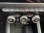 Renault Captur 1.3 mild hybrid 160 iconic / Lederen bekleding / Glazen schuif kanteldak / Stoelverwarming + verwarmd stuurwiel / Elektrisch verstelbare bestuurdersstoel / Navigatie.