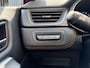 Renault Captur 1.3 mild hybrid 160 iconic / Lederen bekleding / Glazen schuif kanteldak / Stoelverwarming + verwarmd stuurwiel / Elektrisch verstelbare bestuurdersstoel / Navigatie.