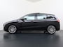 Mercedes-Benz B-klasse 180 AMG Line | Trekhaak | Pano | Sfeerverlichting