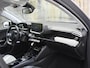Peugeot 2008 Allure 1.2 PureTech 130pk Automaat ADAPT. CC | 17''LM | PDC + CAM. | NAVI | APPLE-CARPLAY