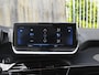 Peugeot 2008 Allure 1.2 PureTech 130pk Automaat ADAPT. CC | 17''LM | PDC + CAM. | NAVI | APPLE-CARPLAY