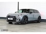 MINI Clubman 1.5 Cooper 136 pk Aut. | Leer ACC LED CarPlay Climate Stoelver. Chili