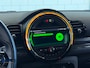 MINI Clubman 1.5 Cooper 136 pk Aut. | Leer ACC LED CarPlay Climate Stoelver. Chili