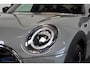 MINI Clubman 1.5 Cooper 136 pk Aut. | Leer ACC LED CarPlay Climate Stoelver. Chili