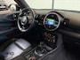 MINI Clubman 1.5 Cooper 136 pk Aut. | Leer ACC LED CarPlay Climate Stoelver. Chili