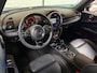 MINI Clubman 1.5 Cooper 136 pk Aut. | Leer ACC LED CarPlay Climate Stoelver. Chili