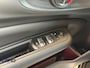 MINI Clubman 1.5 Cooper 136 pk Aut. | Leer ACC LED CarPlay Climate Stoelver. Chili