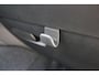Volvo XC40 1.5 T4 Recharge Inscription | Panoramadak | Elek. bed. voorstoelen met geheugen | Semi elek. trekhaak | Verwarmbare voorstoelen | Verwarmbaar stuurwiel | 360 graden camera | Verwarmbare achterbank | Keyless entry | Premium audio by Harman Kardon | Adaptive cruise control | Blind spot | Elektrische achterklep | Apple carplay |