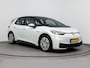 Volkswagen ID.3 Pro 58 kWh | Ned. auto | All Season | Stoel + stuurverwarming | Parkeersensoren | Adaptive cruise | Navigatie |