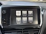 Peugeot 208 Benzine 82 Pk 5-Deurs * Navigatie * Cruise Control * Airco * Vingerhoets; Vierde Generatie Eersteklas Service. Al meer dan 100 jaar een begrip in de Brabantse Kempen