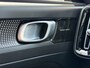 Volvo XC40 1.5 T5 Recharge R-Design | Trekhaak | 360 Camera | Panoramadak | Alcantara/Lederen bekleding |