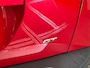 Peugeot 2008 1.2 PureTech GT-line | Leder | 18 inch | Panoramadak | ACC | Dodehoek | Afneembare Trekhaak | Camera