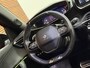 Peugeot 2008 1.2 PureTech GT-line | Leder | 18 inch | Panoramadak | ACC | Dodehoek | Afneembare Trekhaak | Camera