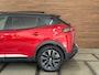 Peugeot 2008 1.2 PureTech GT-line | Leder | 18 inch | Panoramadak | ACC | Dodehoek | Afneembare Trekhaak | Camera