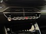 Peugeot 2008 1.2 PureTech GT-line | Leder | 18 inch | Panoramadak | ACC | Dodehoek | Afneembare Trekhaak | Camera