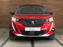Peugeot 2008 1.2 PureTech GT-line | Leder | 18 inch | Panoramadak | ACC | Dodehoek | Afneembare Trekhaak | Camera