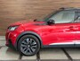 Peugeot 2008 1.2 PureTech GT-line | Leder | 18 inch | Panoramadak | ACC | Dodehoek | Afneembare Trekhaak | Camera