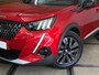 Peugeot 2008 1.2 PureTech GT-line | Leder | 18 inch | Panoramadak | ACC | Dodehoek | Afneembare Trekhaak | Camera
