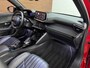 Peugeot 2008 1.2 PureTech GT-line | Leder | 18 inch | Panoramadak | ACC | Dodehoek | Afneembare Trekhaak | Camera
