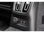 Volvo XC40 1.5 T5 Twin Engine Inscription | Plug-in Hybrid (PHEV) | Trekhaak | 360 Graden Camera | Panoramadak | Harman Kardon Audio | Stoelverwarming voor en achter | Elektrische Achterklep | Navigatie | Apple Carplay | Android Auto