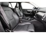Volvo XC40 1.5 T5 Twin Engine Inscription | Plug-in Hybrid (PHEV) | Trekhaak | 360 Graden Camera | Panoramadak | Harman Kardon Audio | Stoelverwarming voor en achter | Elektrische Achterklep | Navigatie | Apple Carplay | Android Auto