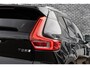 Volvo XC40 1.5 T5 Twin Engine Inscription | Plug-in Hybrid (PHEV) | Trekhaak | 360 Graden Camera | Panoramadak | Harman Kardon Audio | Stoelverwarming voor en achter | Elektrische Achterklep | Navigatie | Apple Carplay | Android Auto
