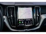 Volvo XC60 2.0 T6 Plug-in hybrid AWD Plus Dark | Adaptieve cruise control | 360° camera | Trekhaak | Stoel- en stuurverwarming | Dode hoek detectie BLIS | Panorama dak | All season banden | Google Auto |