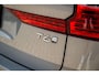 Volvo XC60 2.0 T6 Plug-in hybrid AWD Plus Dark | Adaptieve cruise control | 360° camera | Trekhaak | Stoel- en stuurverwarming | Dode hoek detectie BLIS | Panorama dak | All season banden | Google Auto |
