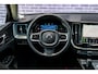 Volvo XC60 2.0 T6 Plug-in hybrid AWD Plus Dark | Adaptieve cruise control | 360° camera | Trekhaak | Stoel- en stuurverwarming | Dode hoek detectie BLIS | Panorama dak | All season banden | Google Auto |