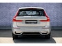 Volvo XC60 2.0 T6 Plug-in hybrid AWD Plus Dark | Adaptieve cruise control | 360° camera | Trekhaak | Stoel- en stuurverwarming | Dode hoek detectie BLIS | Panorama dak | All season banden | Google Auto |