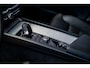Volvo XC60 2.0 T6 Plug-in hybrid AWD Plus Dark | Adaptieve cruise control | 360° camera | Trekhaak | Stoel- en stuurverwarming | Dode hoek detectie BLIS | Panorama dak | All season banden | Google Auto |