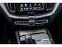 Volvo XC60 2.0 T6 Plug-in hybrid AWD Plus Dark | Adaptieve cruise control | 360° camera | Trekhaak | Stoel- en stuurverwarming | Dode hoek detectie BLIS | Panorama dak | All season banden | Google Auto |