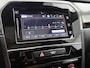Suzuki Vitara 1.4 Boosterjet Comfort Smart Hybrid | Adaptive Cruise | Stoelverwarming | Navigatie | Camera | Panoramadak