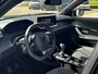 Peugeot 2008 1.2 PureTech 100 Allure Apple carplay/Android auto | Navigatie | Trekhaak | Zwarte hemelbekleding | Achteruitrijcamera | Cruise control |