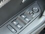 Peugeot 2008 1.2 PureTech 100 Allure Apple carplay/Android auto | Navigatie | Trekhaak | Zwarte hemelbekleding | Achteruitrijcamera | Cruise control |