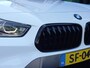 BMW X2 sDrive20i High Executive M-SPORT - PANO - HUD - TREKHAAK - LEER - CAMERA - PDC V/A - STOELVERW -