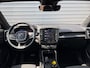 Volvo EC40 Twin Motor Ultra Black Edition 82 kWh / Treeplanken / Trekhaak / 360 Camera / Harman/Kardon / Panorama dak /