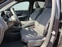 Volvo EC40 Twin Motor Ultra Black Edition 82 kWh / Treeplanken / Trekhaak / 360 Camera / Harman/Kardon / Panorama dak /