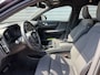 Volvo EC40 Twin Motor Ultra Black Edition 82 kWh / Treeplanken / Trekhaak / 360 Camera / Harman/Kardon / Panorama dak /