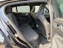 Volvo EC40 Twin Motor Ultra Black Edition 82 kWh / Treeplanken / Trekhaak / 360 Camera / Harman/Kardon / Panorama dak /